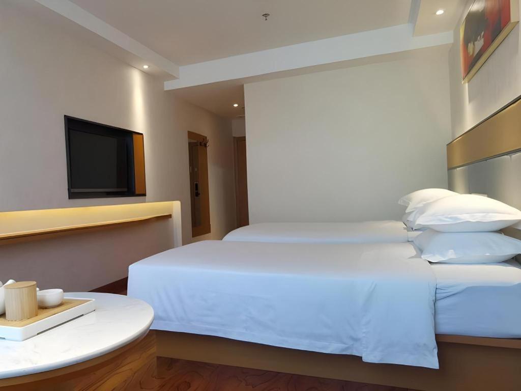 Greentree Inn Geermu Walking Street Business Hotel Golmud エクステリア 写真