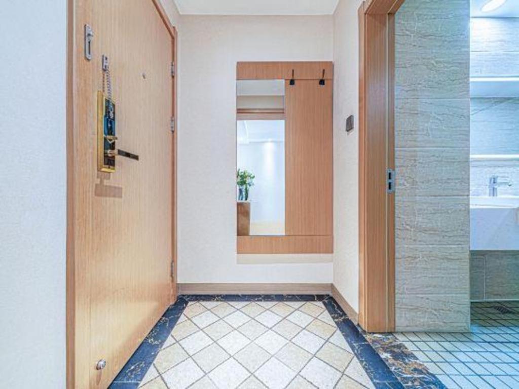Greentree Inn Geermu Walking Street Business Hotel Golmud エクステリア 写真