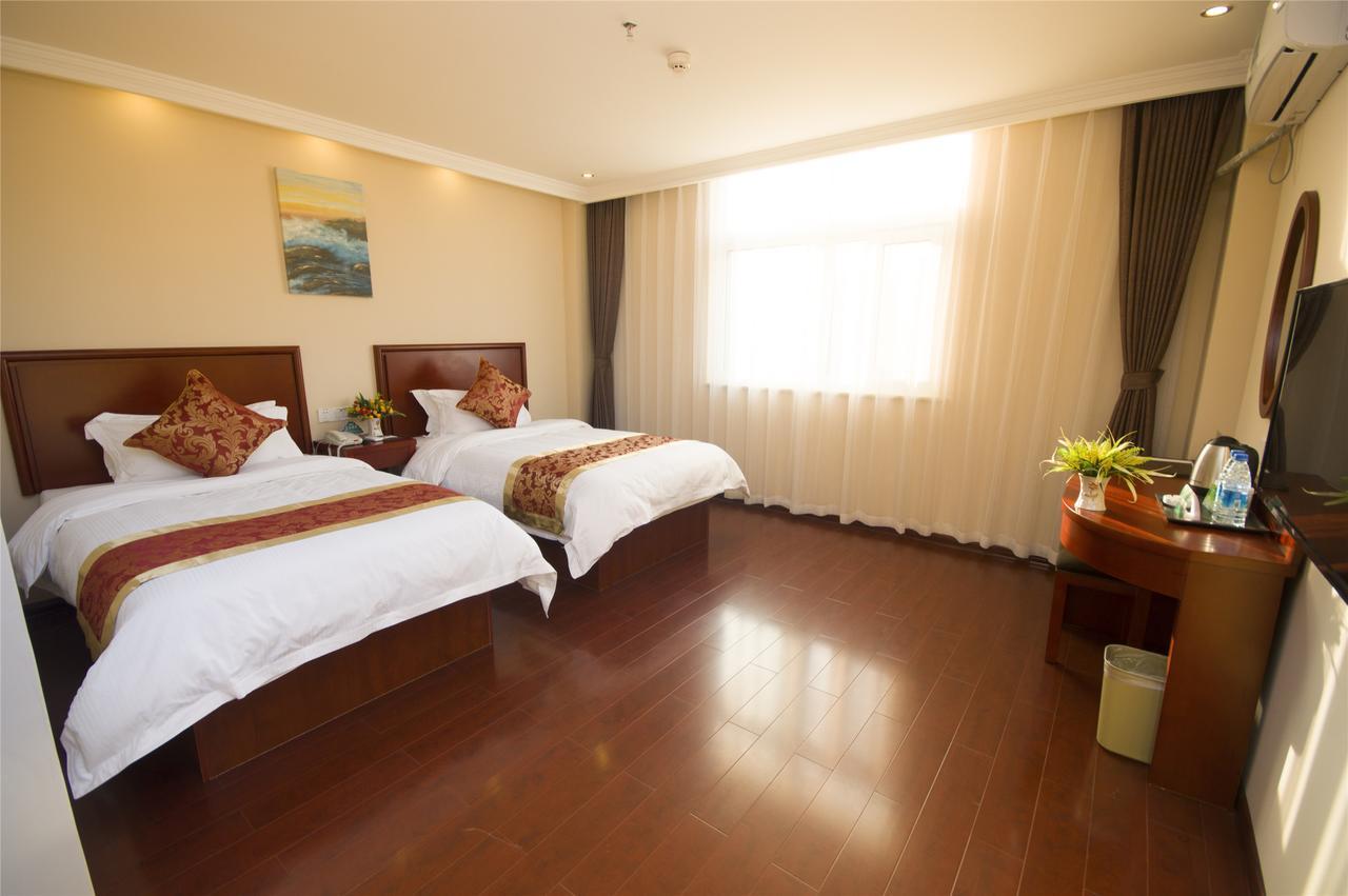 Greentree Inn Geermu Walking Street Business Hotel Golmud エクステリア 写真